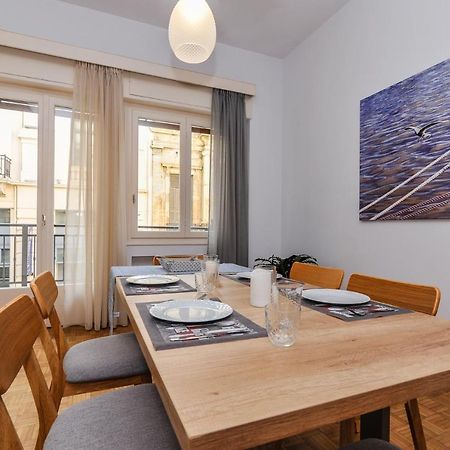 The Elegant. Spacious City Center Apartment. 이라클리온 외부 사진