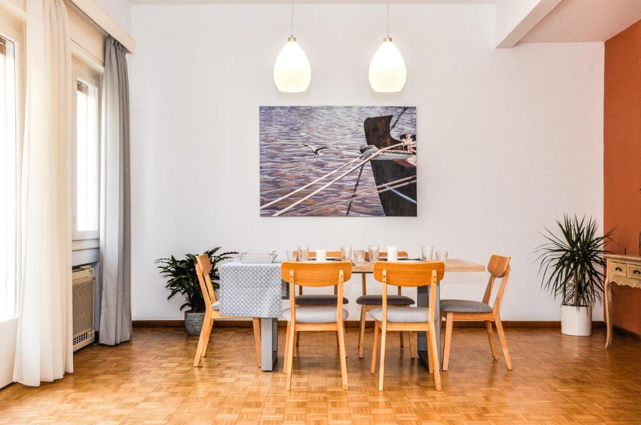 The Elegant. Spacious City Center Apartment. 이라클리온 외부 사진