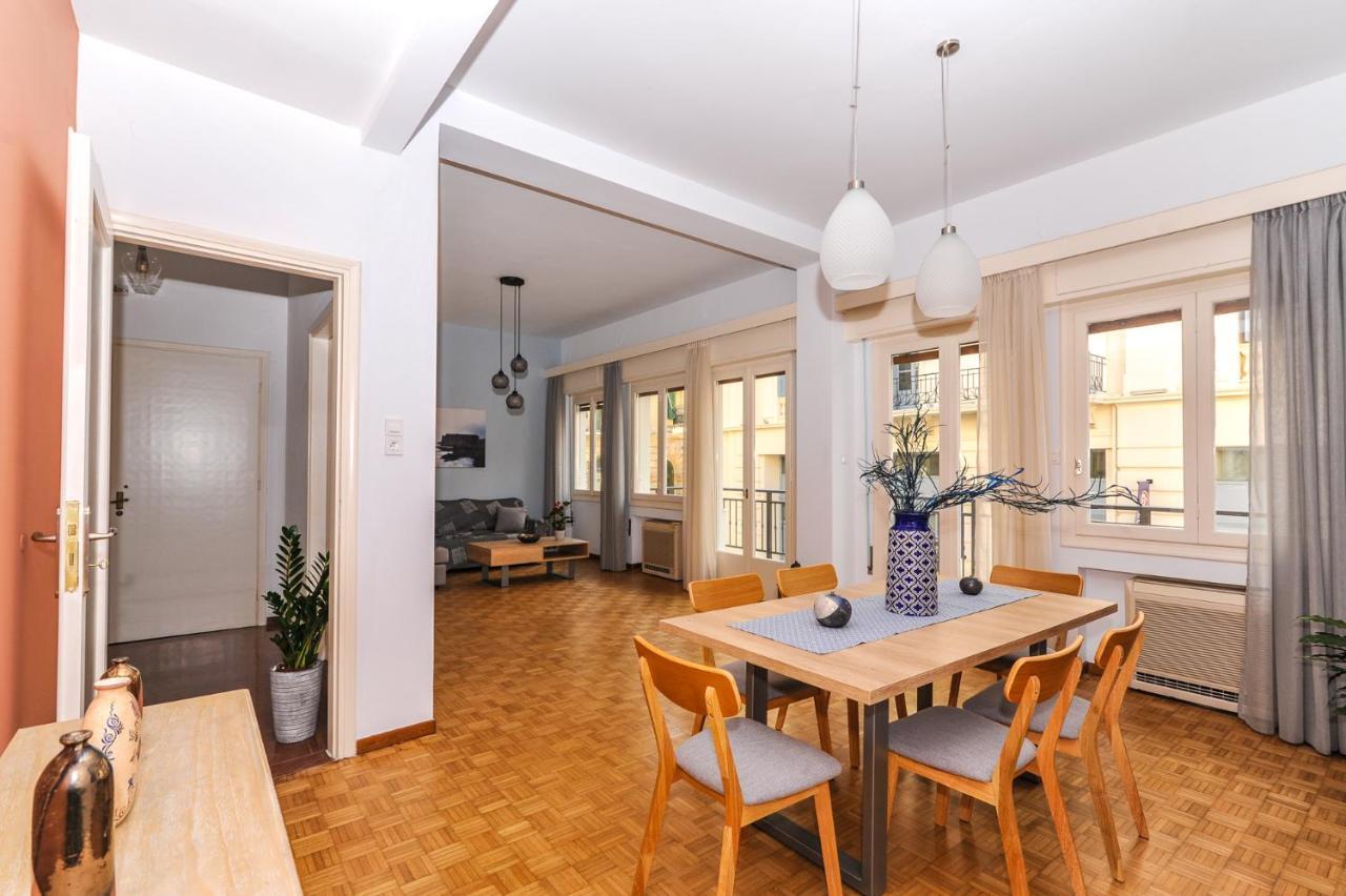 The Elegant. Spacious City Center Apartment. 이라클리온 외부 사진
